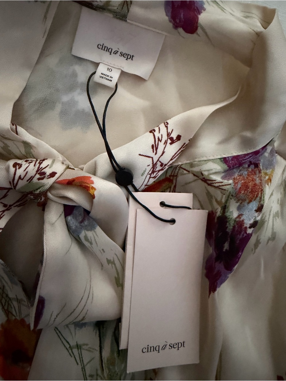 Cinq à Sept Iris Bouquet Willow Dress Oatmilk Multi Floral NWT Size 10 - Picture 8 of 9